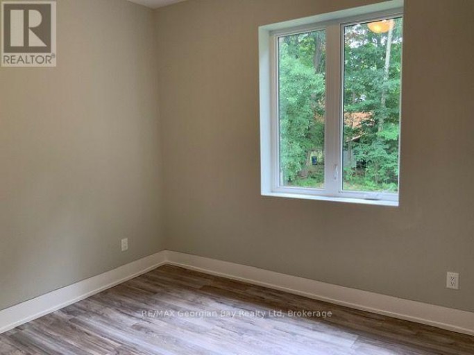 5 OAKWOOD AVENUE N, Tiny, Ontario, L9M0J2