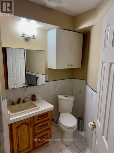 BSMT - 245 FLOYD AVENUE, Toronto (Danforth Village-East York), Ontario, M4J2J2