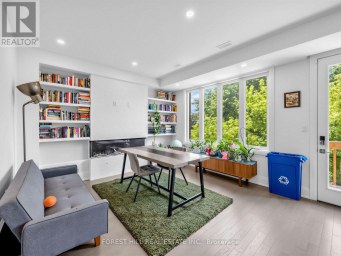 2996 WESTON ROAD Toronto (Humberlea-Pelmo Park) Ontario photo 11