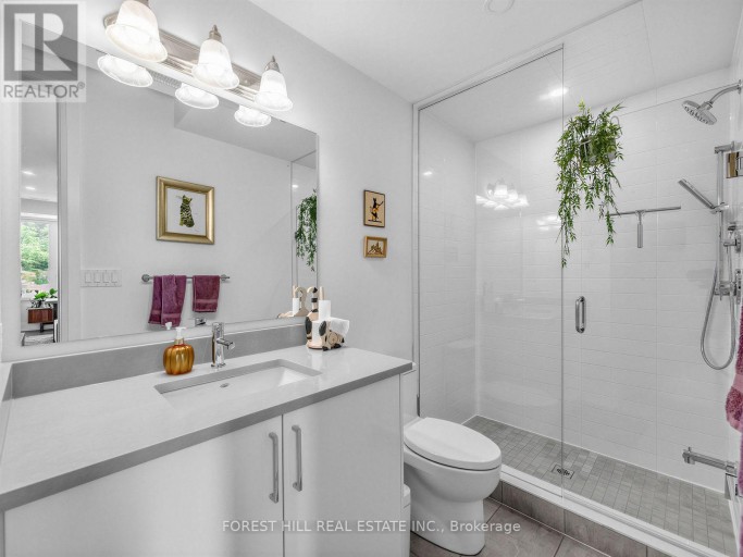 2996 WESTON ROAD, Toronto (Humberlea-Pelmo Park), Ontario, M9M2S7