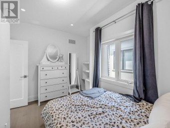 2996 WESTON ROAD Toronto (Humberlea-Pelmo Park) Ontario photo 27