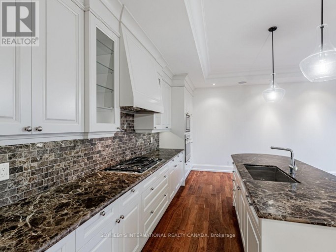 28 - 10 MAPLE GROVE ROAD, Oakville (MO Morrison), Ontario, L6J0E1