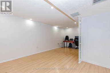 52 WICKSTEAD COURT Brampton (Sandringham-Wellington) Ontario photo 34