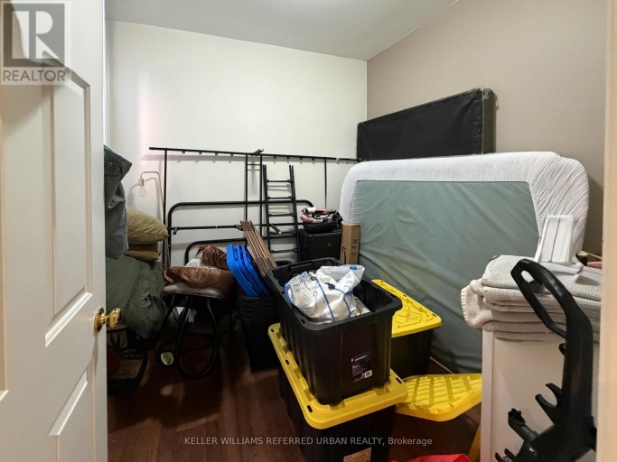 MAIN - 429 OSSINGTON AVENUE, Toronto (Trinity-Bellwoods), Ontario, M6J3A6