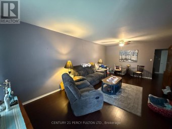 UNIT 1 - 220 ROSEDALE DRIVE Whitby (Downtown Whitby) Ontario photo 2
