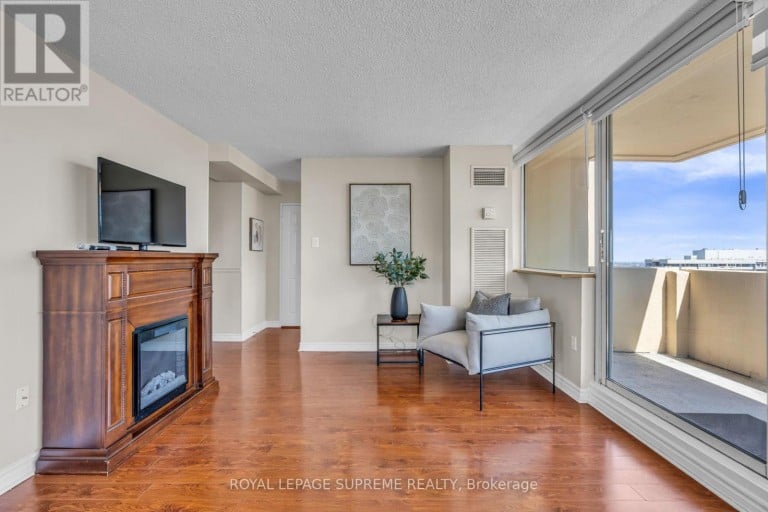 1907 - 3590 KANEFF CRESCENT, Mississauga (Mississauga Valleys), Ontario, L5A3X3