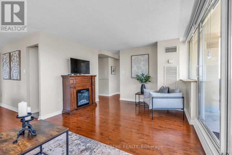 1907 - 3590 KANEFF CRESCENT, Mississauga (Mississauga Valleys), Ontario, L5A3X3