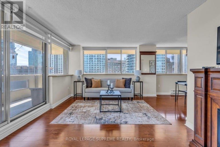 1907 - 3590 KANEFF CRESCENT, Mississauga (Mississauga Valleys), Ontario, L5A3X3
