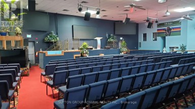 HALL #1 - 380 ALBION ROAD Toronto (Elms-Old Rexdale) Ontario photo 3