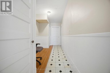 126 CLOSE AVENUE Toronto (South Parkdale) Ontario photo 17