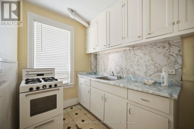 126 CLOSE AVENUE Toronto (South Parkdale) Ontario photo 21