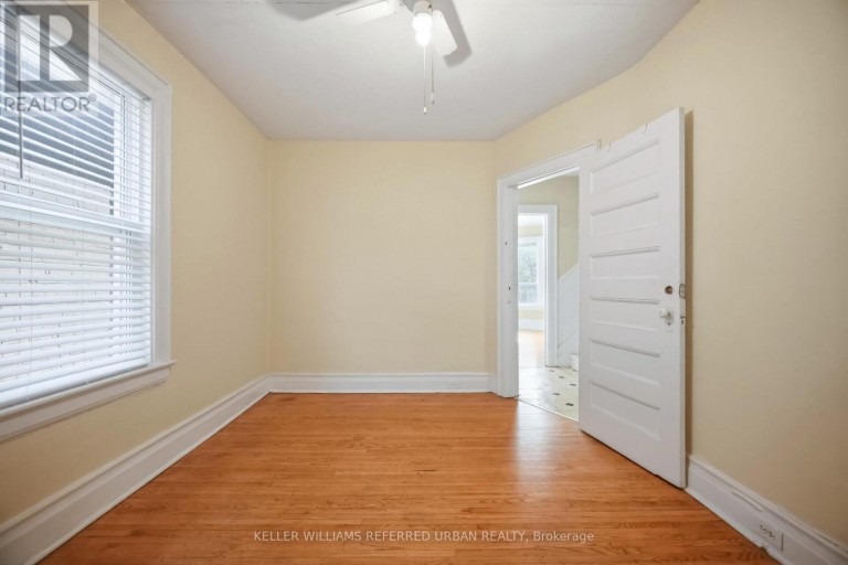 126 CLOSE AVENUE, Toronto (South Parkdale), Ontario, M6K2V5