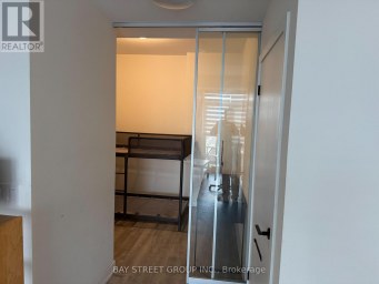 515 - 2300 ST CLAIR AVENUE W Toronto (Junction Area) Ontario photo 16