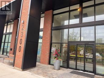 515 - 2300 ST CLAIR AVENUE W Toronto (Junction Area) Ontario photo 2