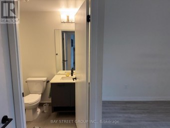 515 - 2300 ST CLAIR AVENUE W Toronto (Junction Area) Ontario photo 20