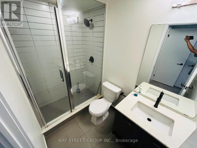 515 - 2300 ST CLAIR AVENUE W, Toronto (Junction Area), Ontario, M6N1K8