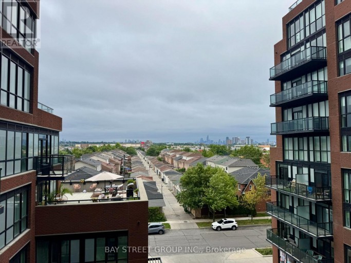 515 - 2300 ST CLAIR AVENUE W, Toronto (Junction Area), Ontario, M6N1K8