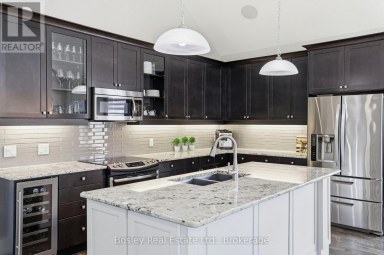 104 SNOW APPLE CRESCENT Blue Mountains Ontario photo 11