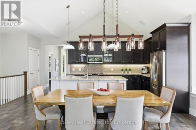 104 SNOW APPLE CRESCENT Blue Mountains Ontario photo 16