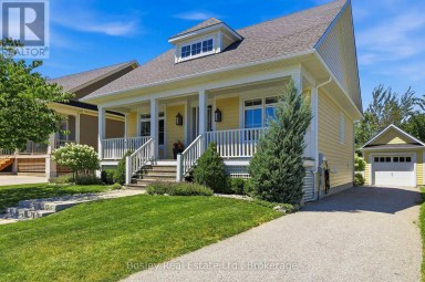 104 SNOW APPLE CRESCENT Blue Mountains Ontario photo 2