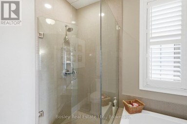 104 SNOW APPLE CRESCENT Blue Mountains Ontario photo 21