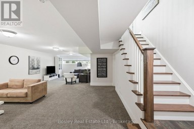 104 SNOW APPLE CRESCENT Blue Mountains Ontario photo 30