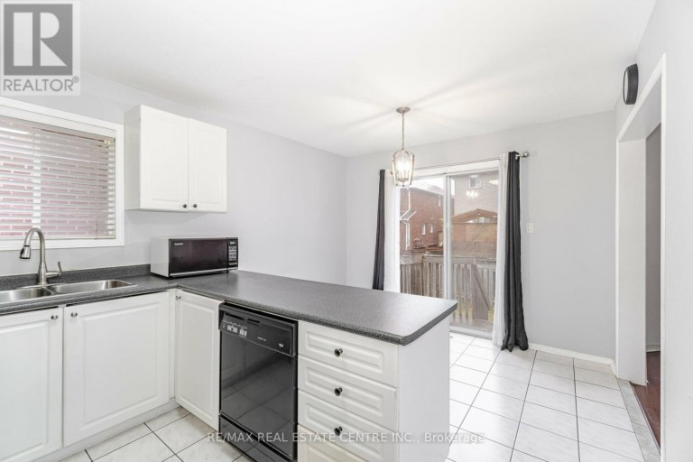 3727 ALTHORPE CIRCLE, Mississauga (Lisgar), Ontario, L5N7G5