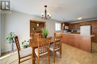 6 ILLINOIS CRESCENT Wasaga Beach Ontario photo 15