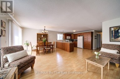 6 ILLINOIS CRESCENT Wasaga Beach Ontario photo 17
