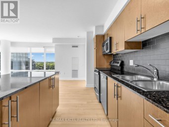 1805 - 2191 YONGE STREET Toronto (Mount Pleasant West) Ontario photo 17