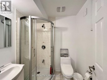 35 LAILEY CRESCENT Toronto (Willowdale East) Ontario photo 14