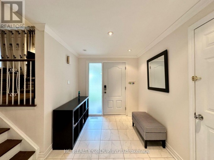 35 LAILEY CRESCENT, Toronto (Willowdale East), Ontario, M2N4H2