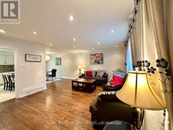 35 LAILEY CRESCENT Toronto (Willowdale East) Ontario photo 2