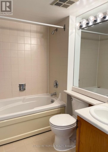 926 - 22 SOUTHPORT STREET, Toronto (High Park-Swansea), Ontario, M6S4Y9