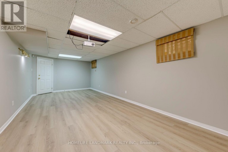 67 CUDMORE ROAD, Oakville (BR Bronte), Ontario, L6L2Y4