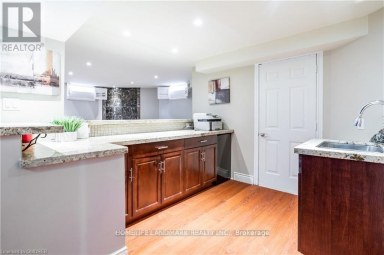 2384 PARKGLEN AVENUE Oakville (WM Westmount) Ontario photo 5