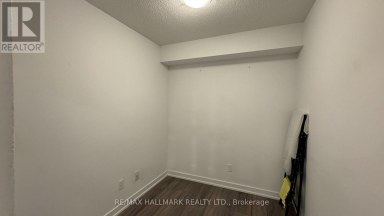 615 - 8 TRENT AVENUE Toronto (East End-Danforth) Ontario photo 14
