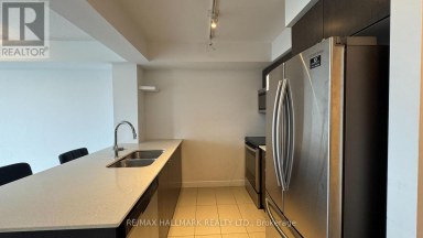 615 - 8 TRENT AVENUE Toronto (East End-Danforth) Ontario photo 7