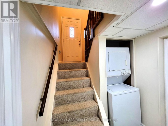 27 KILBRIDE ROAD, Toronto (Bendale), Ontario, M1J1X6