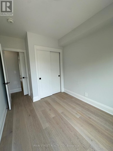 11 - 59 CHARLES STREET, Newmarket (Central Newmarket), Ontario, L3Y3V7