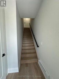 11 - 59 CHARLES STREET Newmarket (Central Newmarket) Ontario photo 3