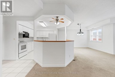 205 - 208 SILVERCREEK PARKWAY N Guelph (Junction/Onward Willow) Ontario photo 1