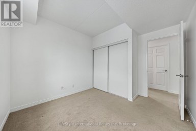 205 - 208 SILVERCREEK PARKWAY N Guelph (Junction/Onward Willow) Ontario photo 15