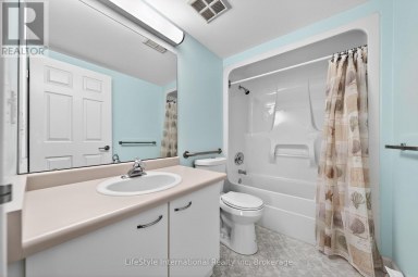 306 - 208 SILVERCREEK PARKWAY N Guelph (Junction/Onward Willow) Ontario photo 19