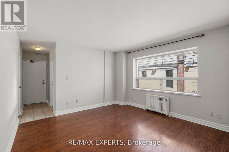 101 - 3261A LAKESHORE BOULEVARD W, Toronto (Long Branch), Ontario, L4L9A6