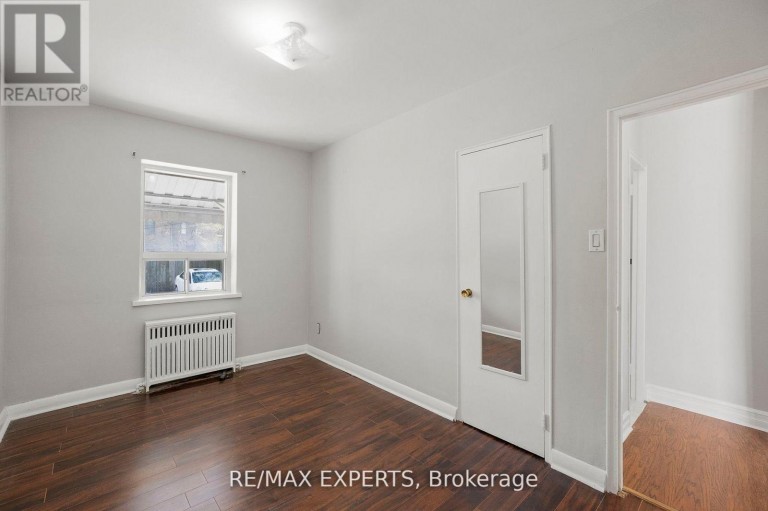 101 - 3261A LAKESHORE BOULEVARD W, Toronto (Long Branch), Ontario, L4L9A6