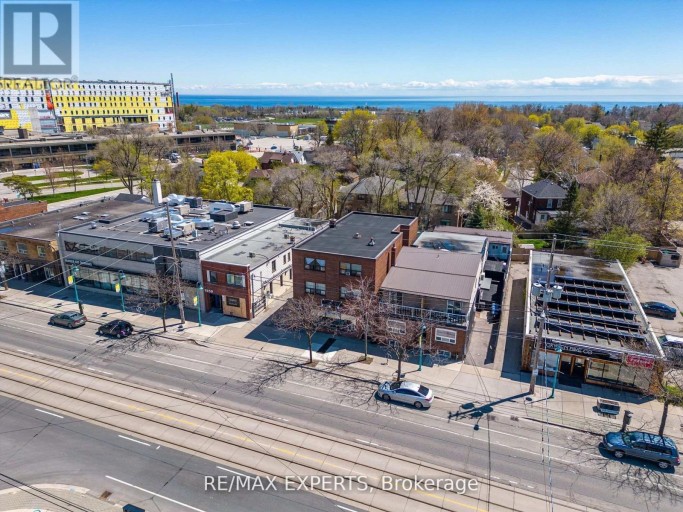 101 - 3261A LAKESHORE BOULEVARD W, Toronto (Long Branch), Ontario, L4L9A6