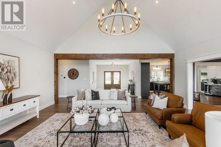 5385 8 LINE N, Oro-Medonte (Moonstone), Ontario, L0K1N0