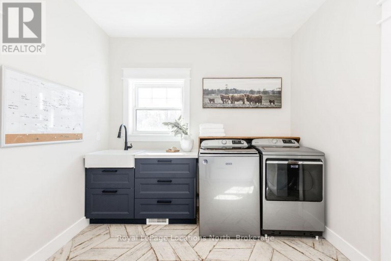 5385 8 LINE N, Oro-Medonte (Moonstone), Ontario, L0K1N0
