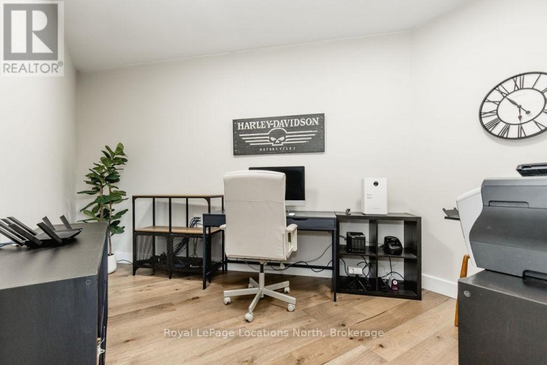 5385 8 LINE N, Oro-Medonte (Moonstone), Ontario, L0K1N0